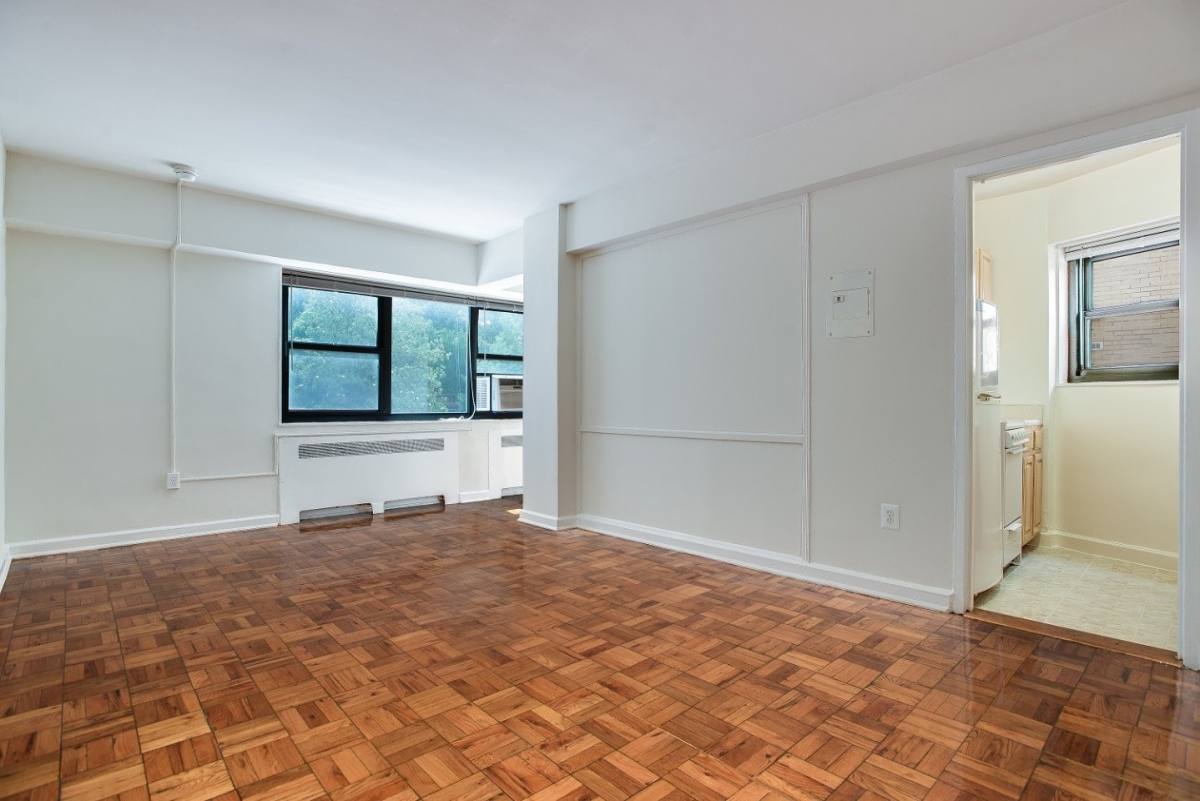 Apartment for rent at Diplomat, 2420 16th St NW, Washington, DC 20009