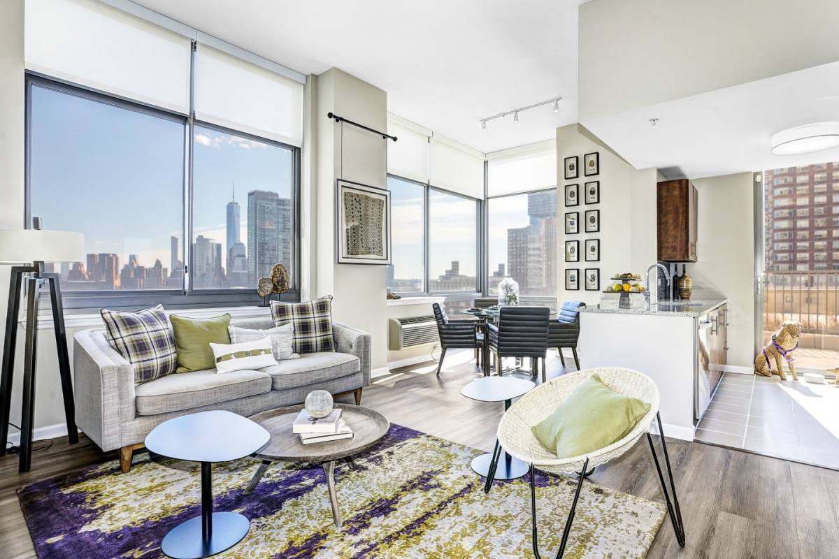 Apartment for rent at The Blvd Collection, 425 Washington Blvd, Jersey City, NJ 07310