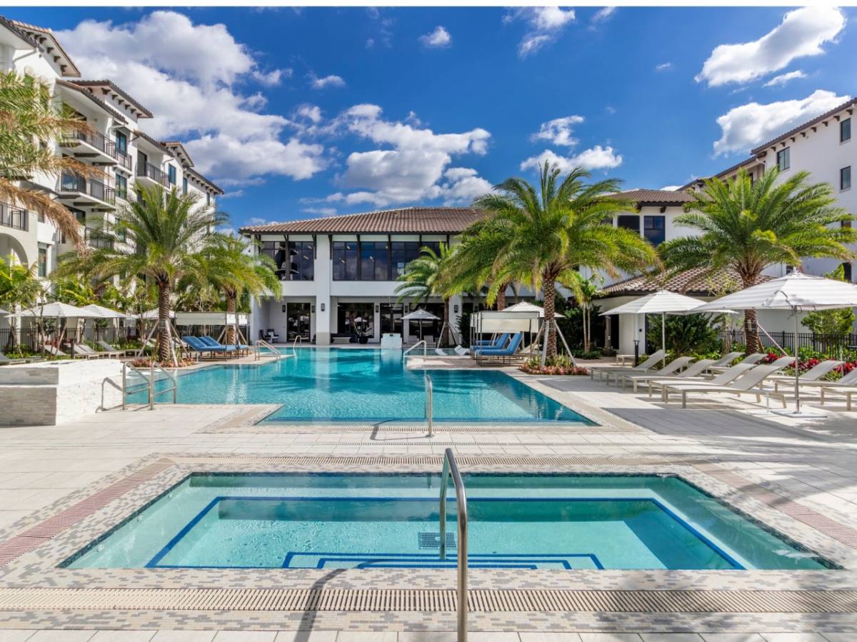 Apartment for rent at Casa Mara, 3111 S Dixie Highway, West Palm Beach, FL 33405