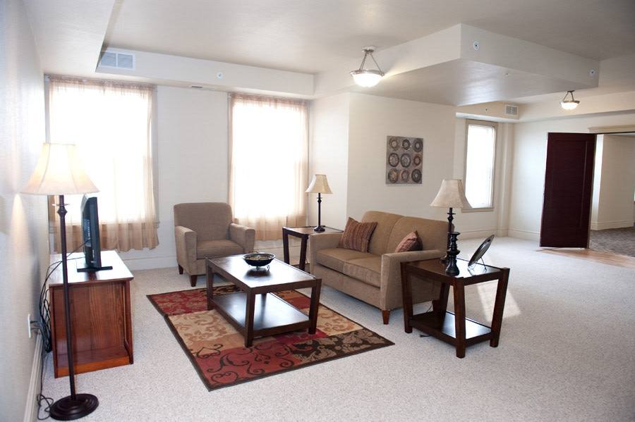 Apartment for rent at Income Restricted - Russell Lamson, 209 W 5th St, Waterloo, IA 50701