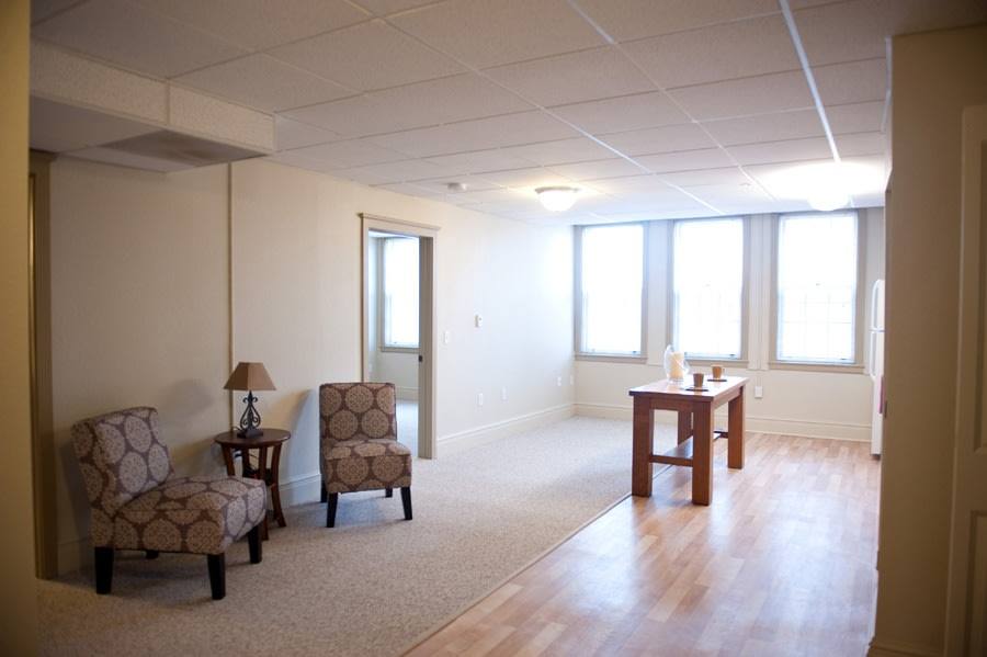 Apartment for rent at Income Restricted - Russell Lamson, 209 W 5th St, Waterloo, IA 50701
