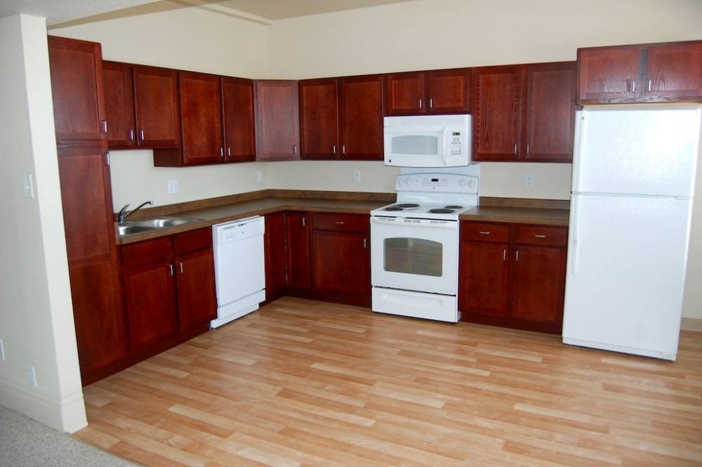 Apartment for rent at Income Restricted - Russell Lamson, 209 W 5th St, Waterloo, IA 50701