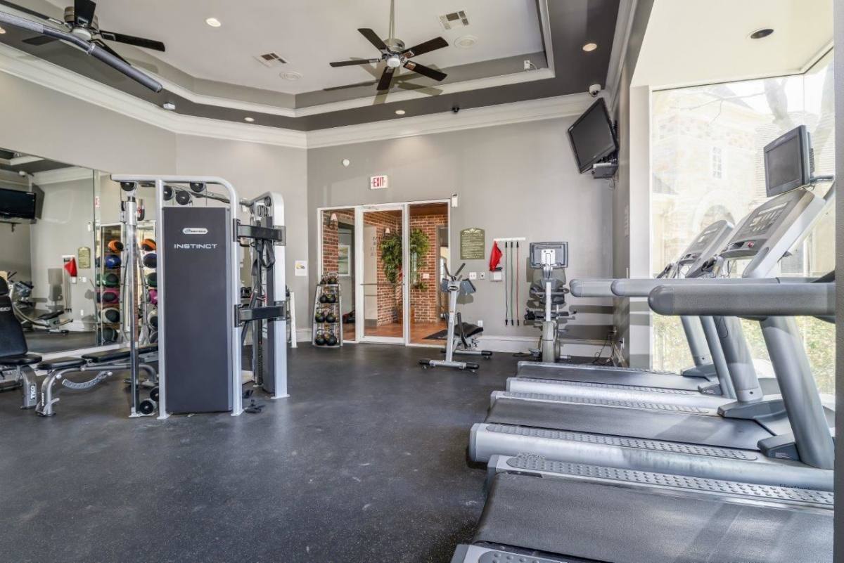 Apartment for rent at Franciscan of Arlington, 3006 Franciscan Dr, Arlington, TX 76015
