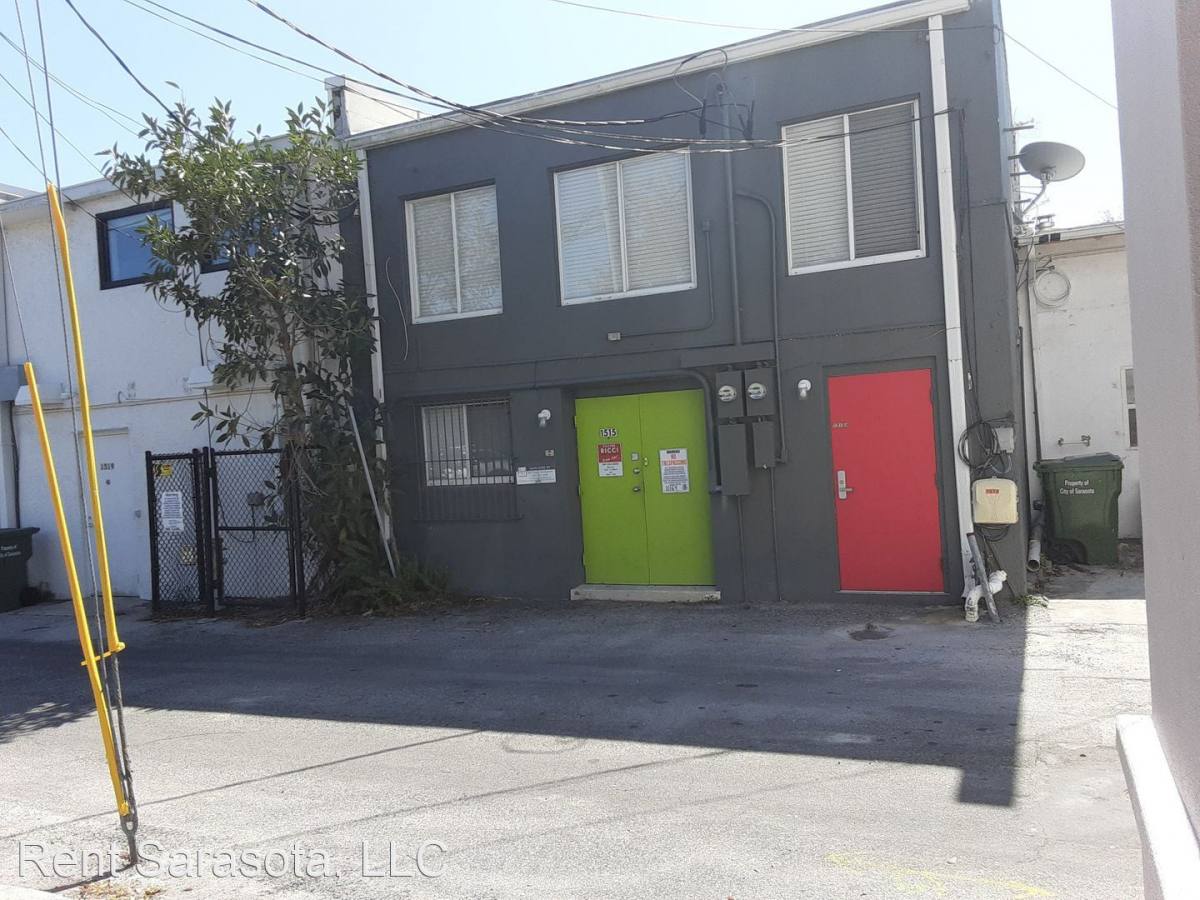1515 Main St, Sarasota, FL 34236