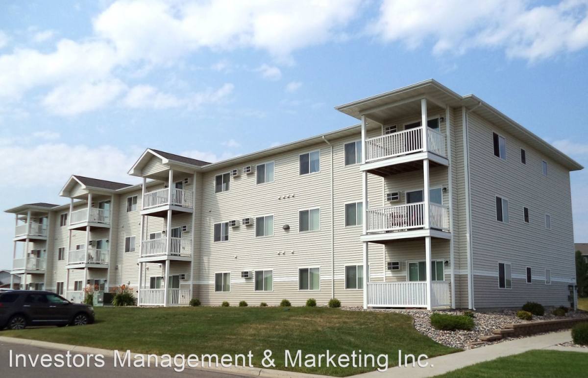 Apartment for rent at Meadow Ridge, 110 41st Ave SE, Minot, ND 58701