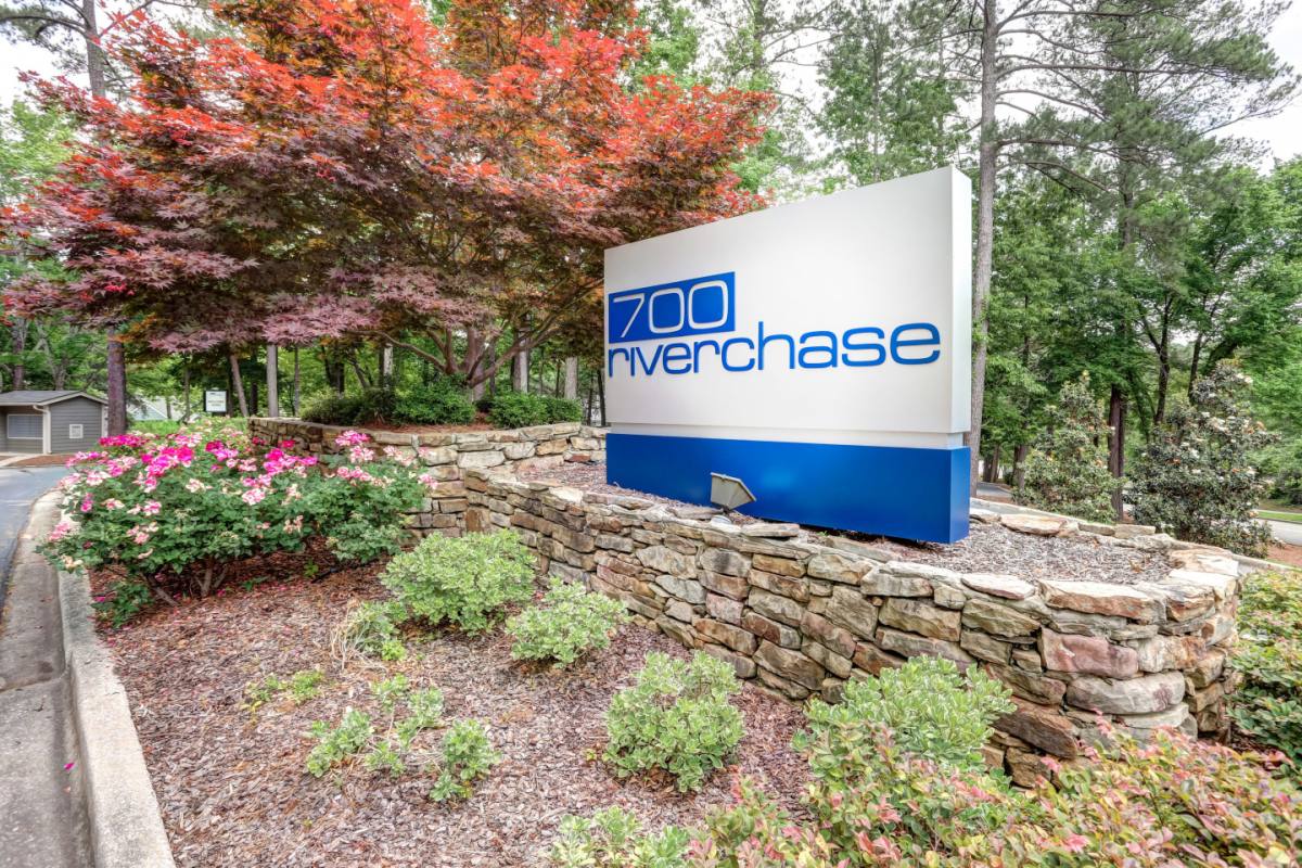 Apartment for rent at 700 Riverchase, 700 Garden Woods Dr, Birmingham, AL 35244