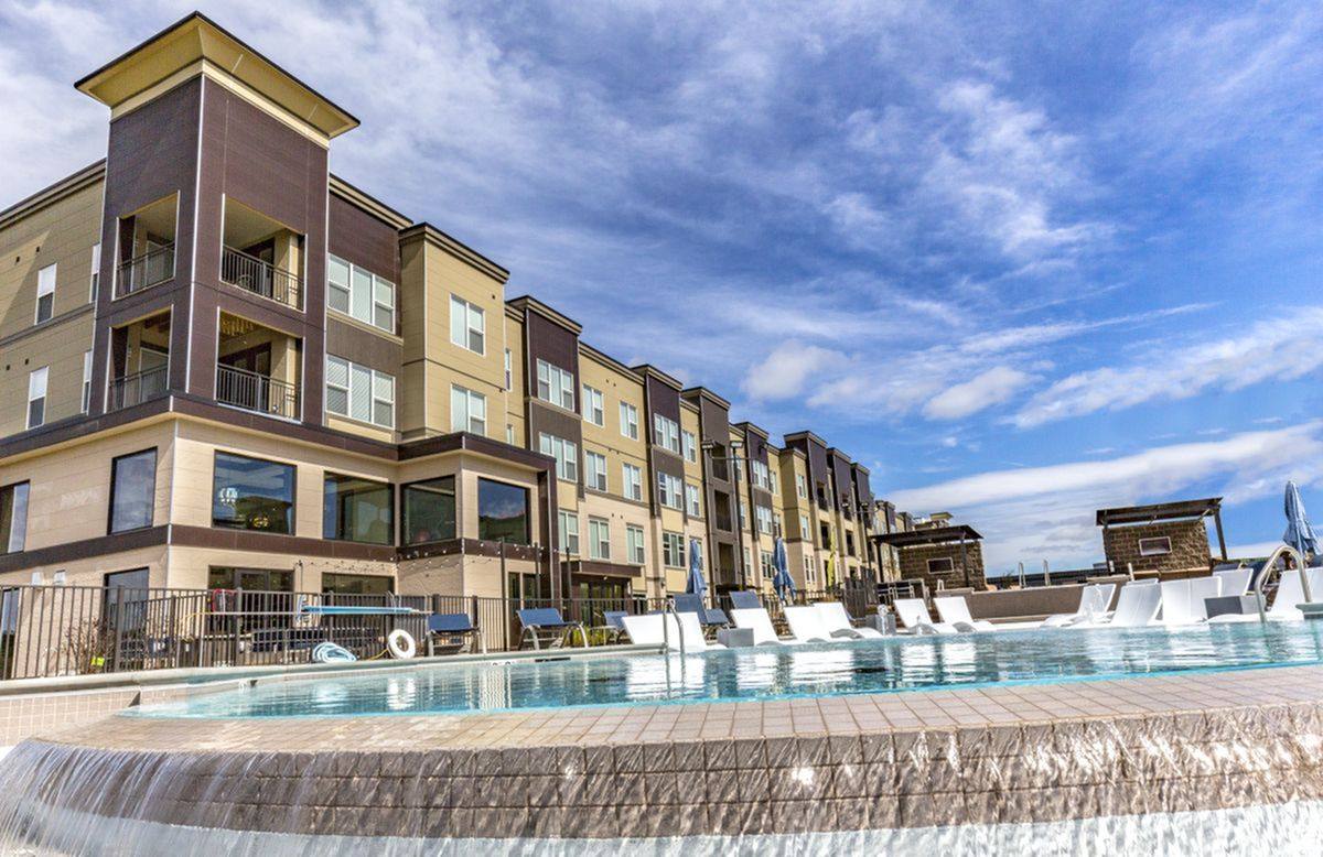 Apartment for rent at Alinea at Town & Country, 12831 Daylight Dr, Saint Louis, MO 63131