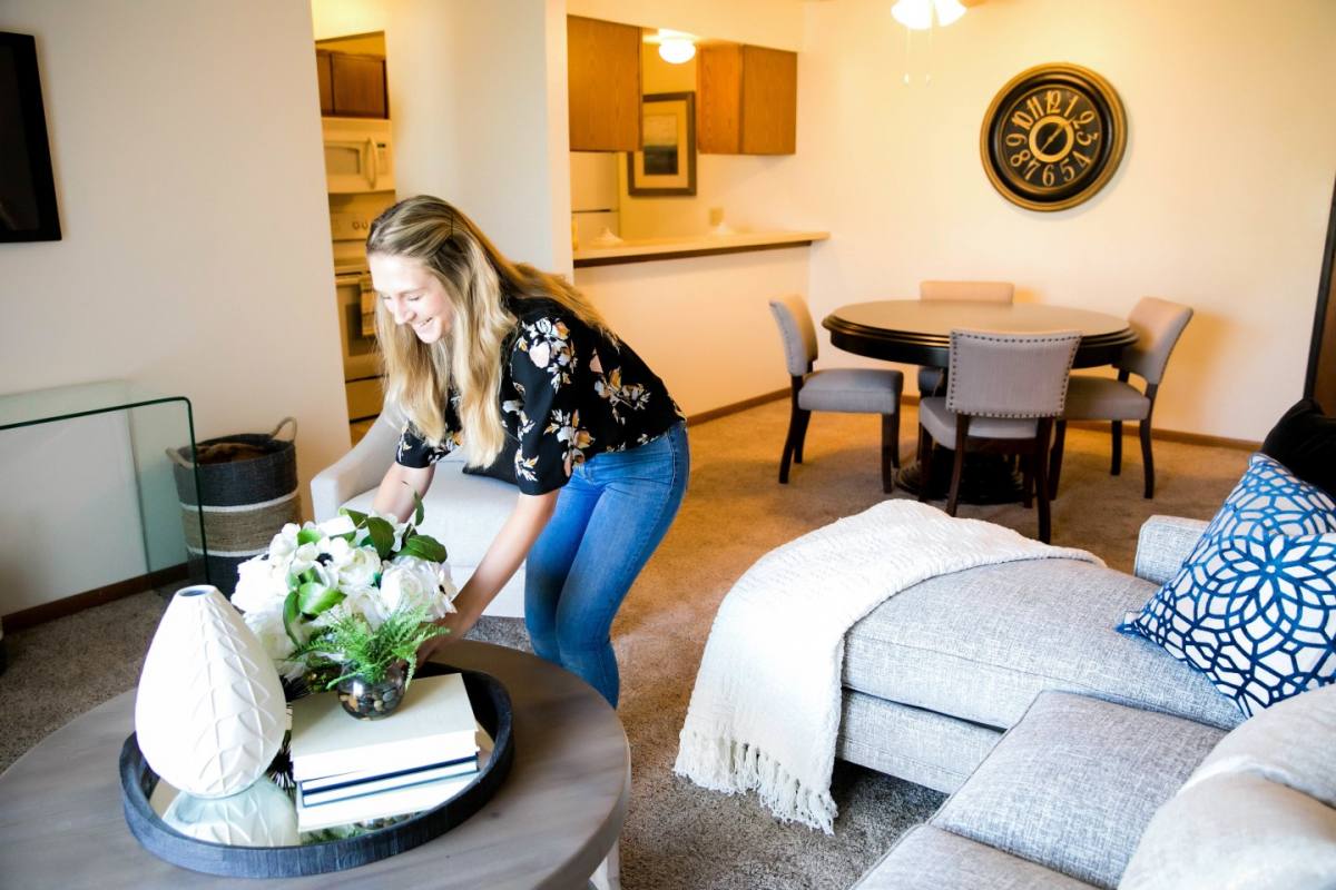Apartment for rent at Bristol Ridge, 4435 86th St, Urbandale, IA 50322