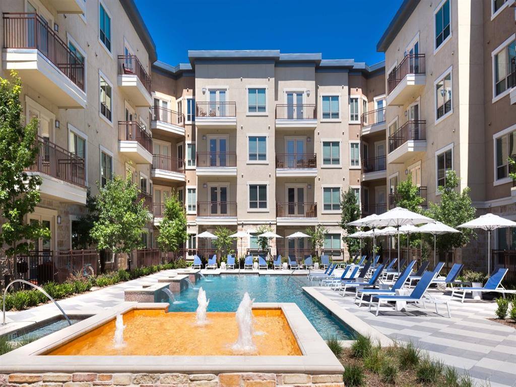 Apartment for rent at Fountain Pointe Las Colinas, 5225 Las Colinas Blvd, Irving, TX 75039