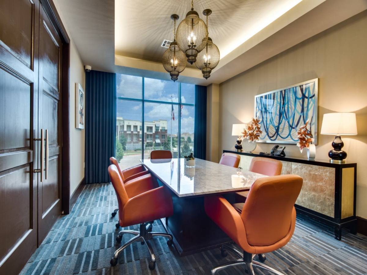 Apartment for rent at Fountain Pointe Las Colinas, 5225 Las Colinas Blvd, Irving, TX 75039