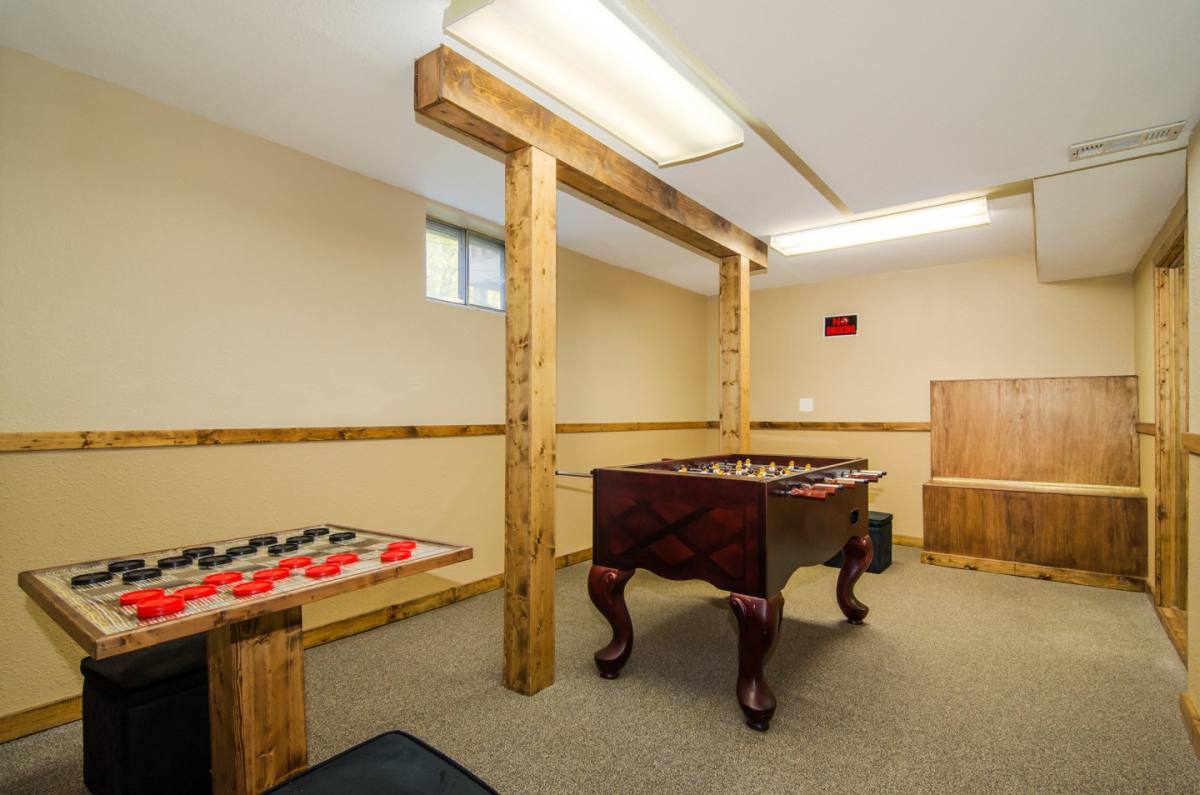 Apartment for rent at Maple Estates at 291, 701 NE Ridgeview Dr, Lees Summit, MO 64086