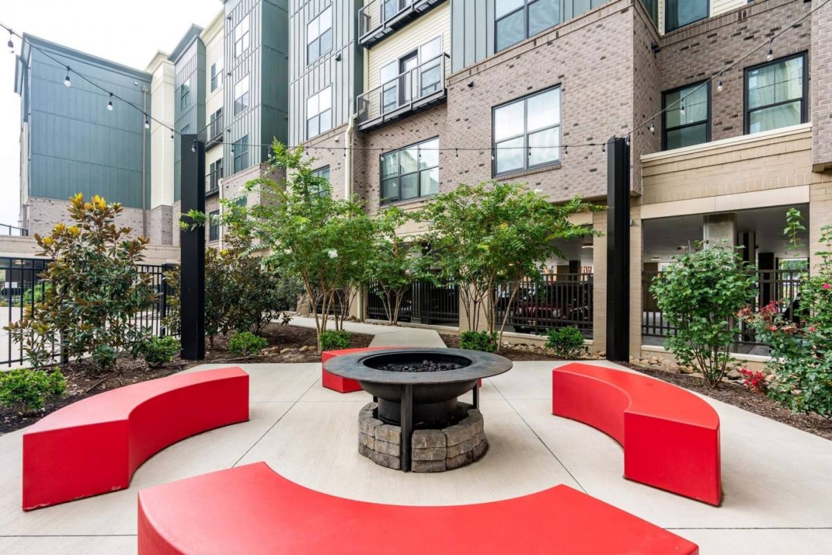 Apartment for rent at Student Living - University Edge Dickinson Lofts, 550 Pitt-Greene Connector, Greenville, NC 27834