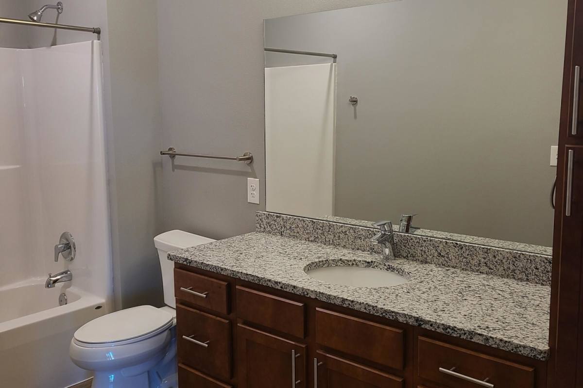 Apartment for rent at Summit Ridge, 5701 Christy Rd, Sioux City, IA 51106
