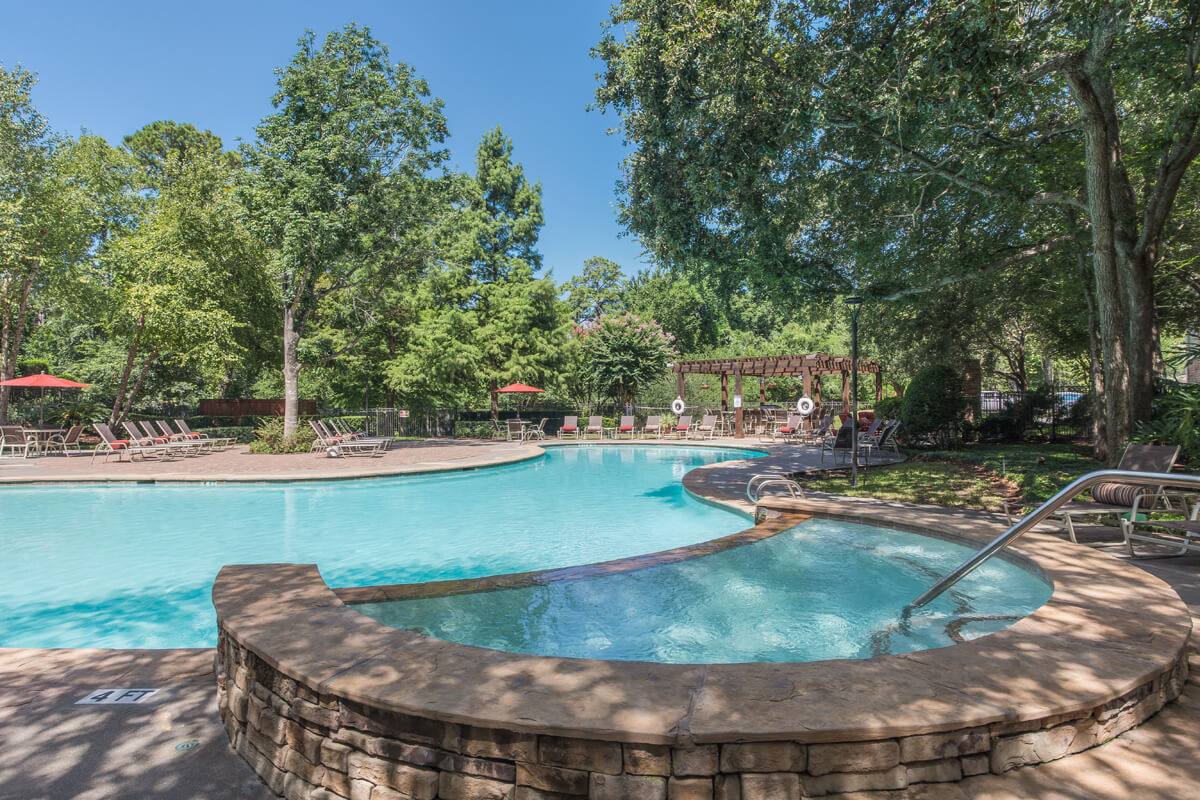 Apartment for rent at Creekstone, 10440 Deerwood Dr, Houston, TX 77042