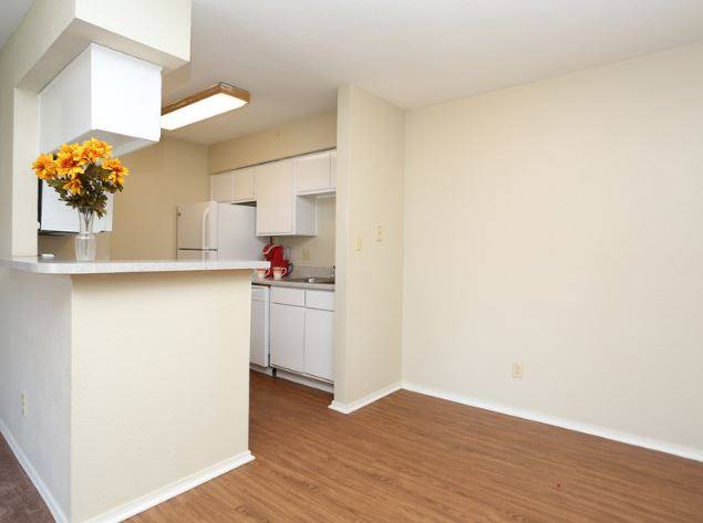 Apartment for rent at Meadow Chase, 4901 Misty Lane, Bay City, TX 77414