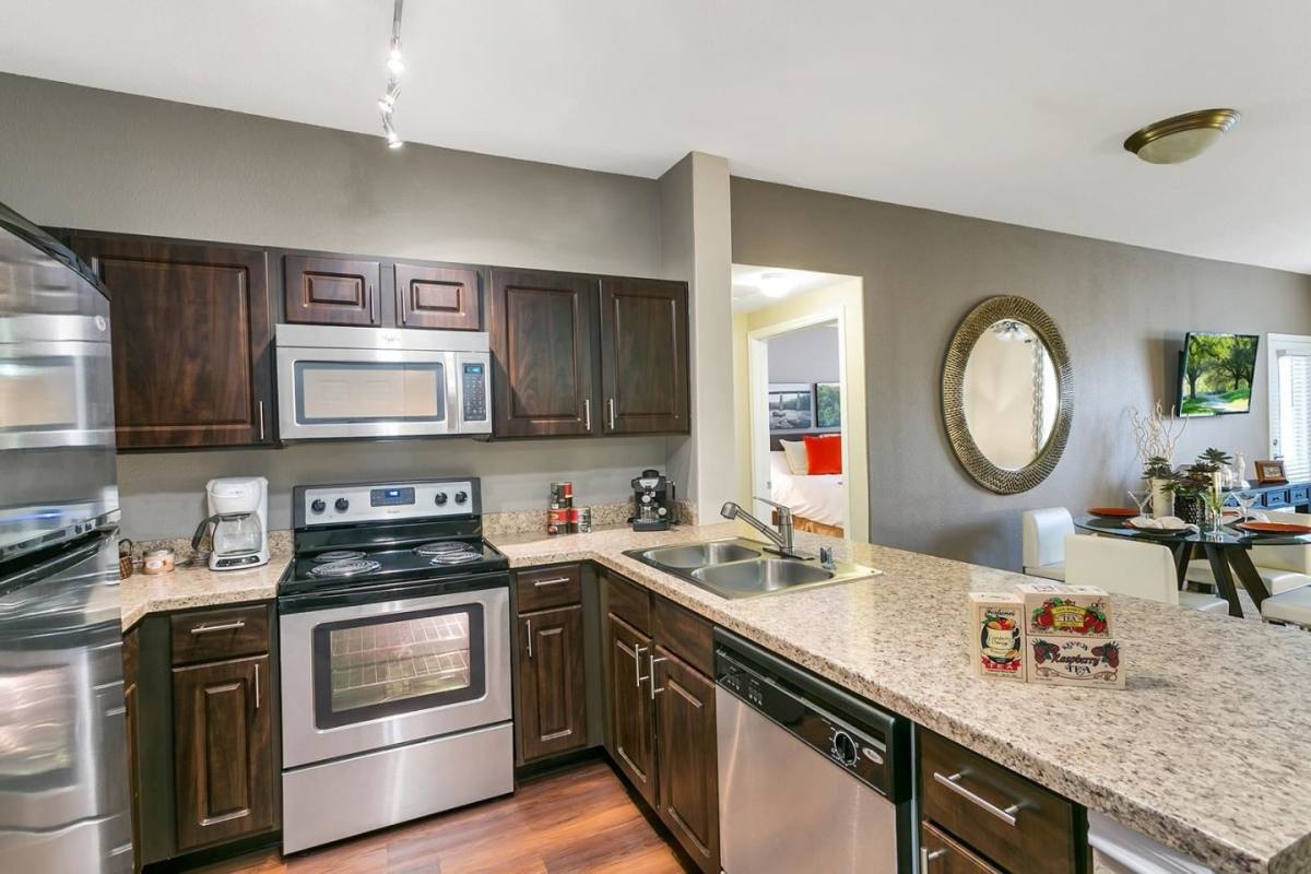 Apartment for rent at Creekside at Highlands Ranch, 8857 Creekside Way, Littleton, CO 80129