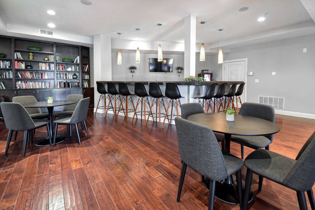 Apartment for rent at Kenyon Square, 9220 Worthington Rd, Westerville, OH 43082