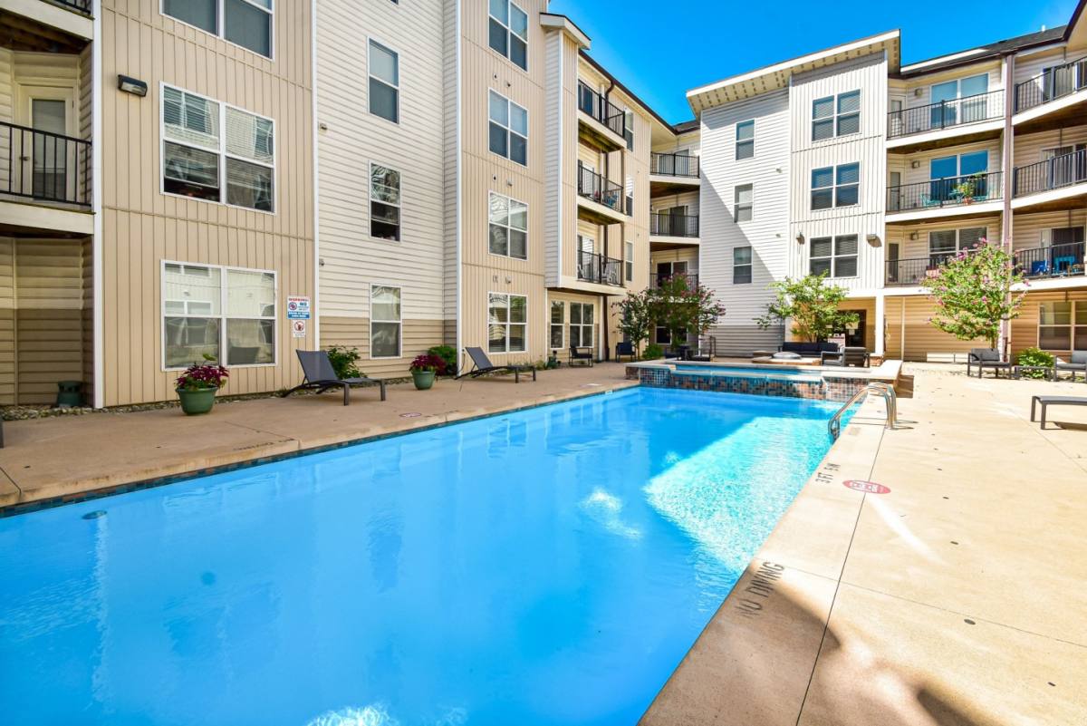 Apartment for rent at Kenyon Square, 9220 Worthington Rd, Westerville, OH 43082
