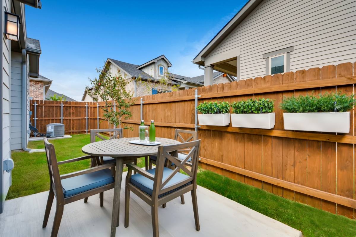 Apartment for rent at Avilla Fossil Creek, 1000 E Harmon Rd, Fort Worth, TX 76131