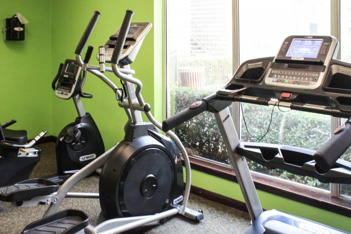 Apartment for rent at The Summit at Champions, 14365 Cornerstone Village Dr, Houston, TX 77014