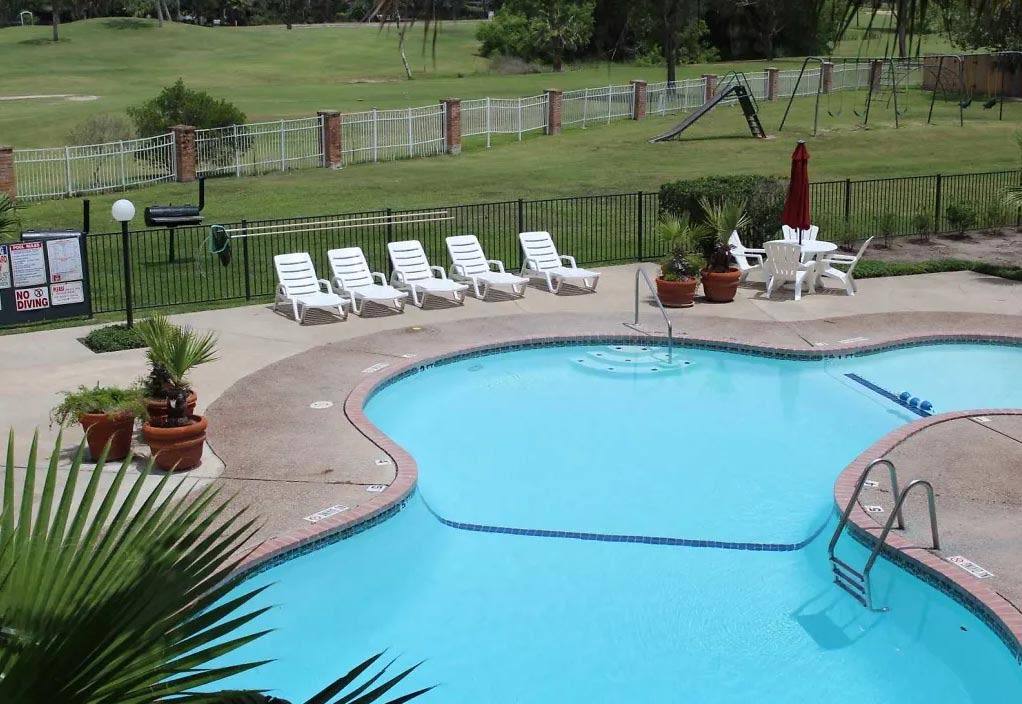 Apartment for rent at Country Club Manor, 5430 Saratoga Blvd, Corpus Christi, TX 78413