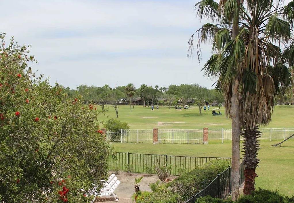 Apartment for rent at Country Club Manor, 5430 Saratoga Blvd, Corpus Christi, TX 78413