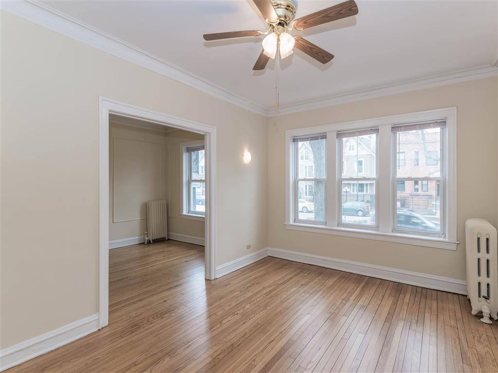 Apartment for rent at Ashland Manor, 4874 N Ashland Ave, Chicago, IL 60640