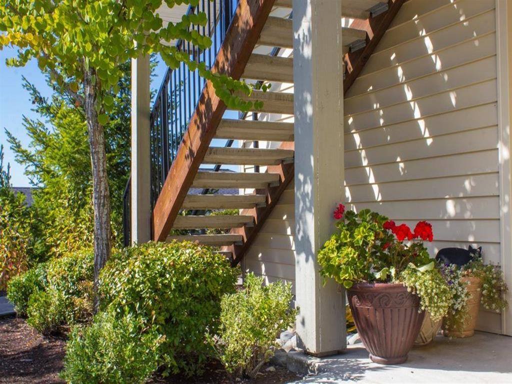 Apartment for rent at Palermo at Lakeland, 7101 Lindsay Ave SE, Auburn, WA 98092