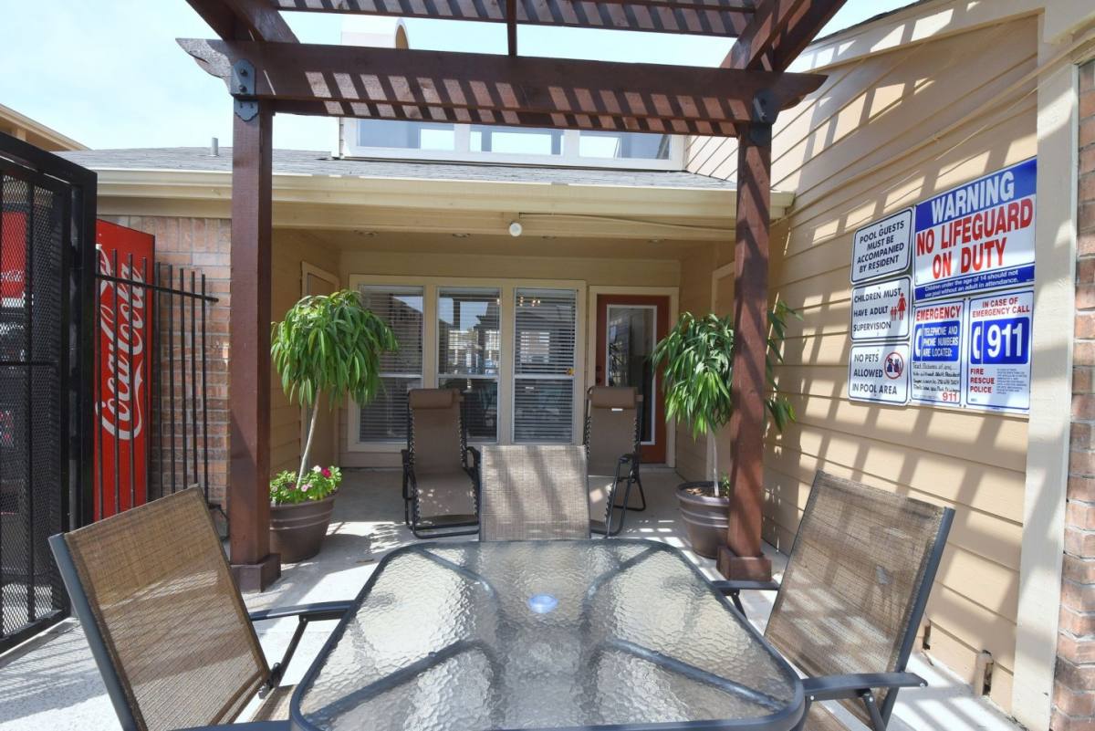 Apartment for rent at Brookmore Hollow, 810 Brooks Ave, Rosenberg, TX 77471