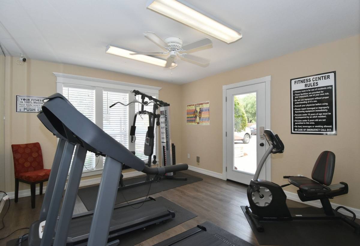 Apartment for rent at Brookmore Hollow, 810 Brooks Ave, Rosenberg, TX 77471