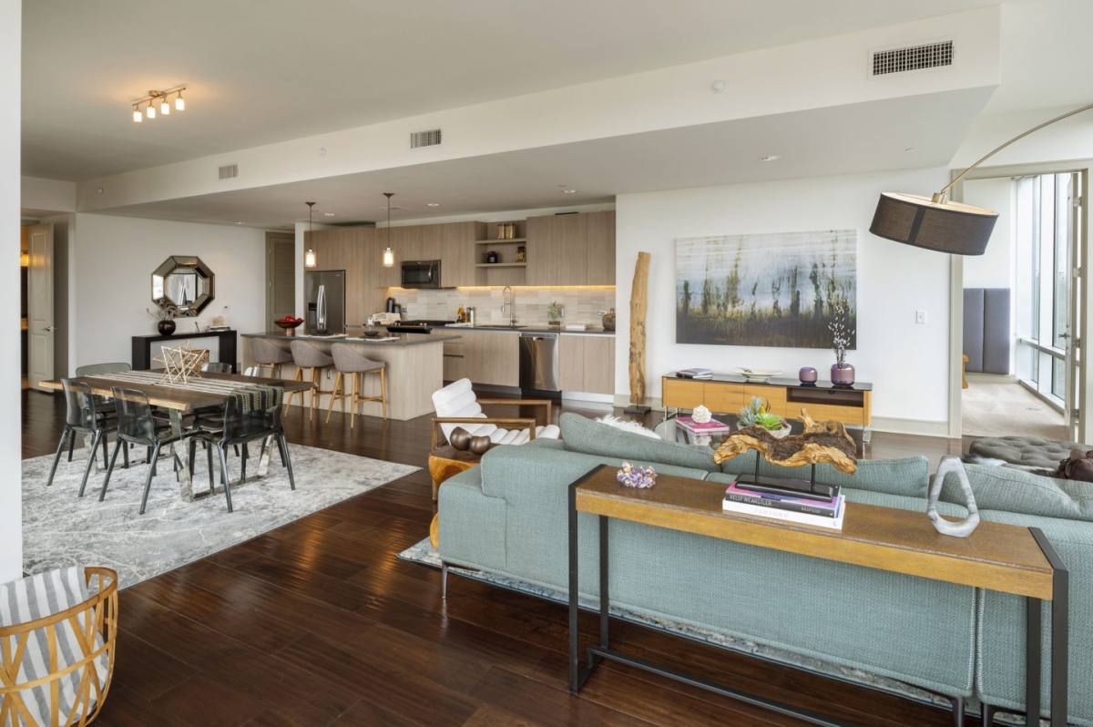 Apartment for rent at Southmore, 5280 Caroline St, Houston, TX 77004