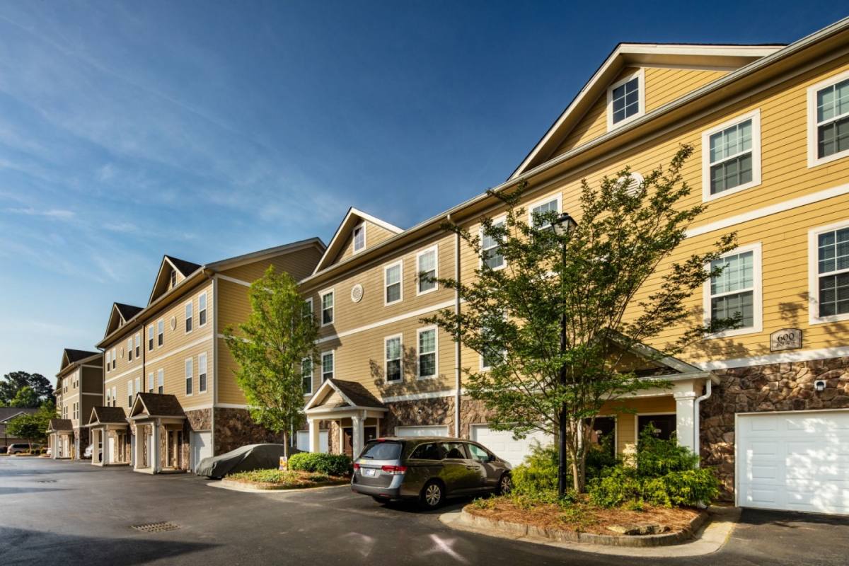 Townhouse for rent at Summit Crossing, 3920 Ivy Summit Court, Cumming, GA 30041