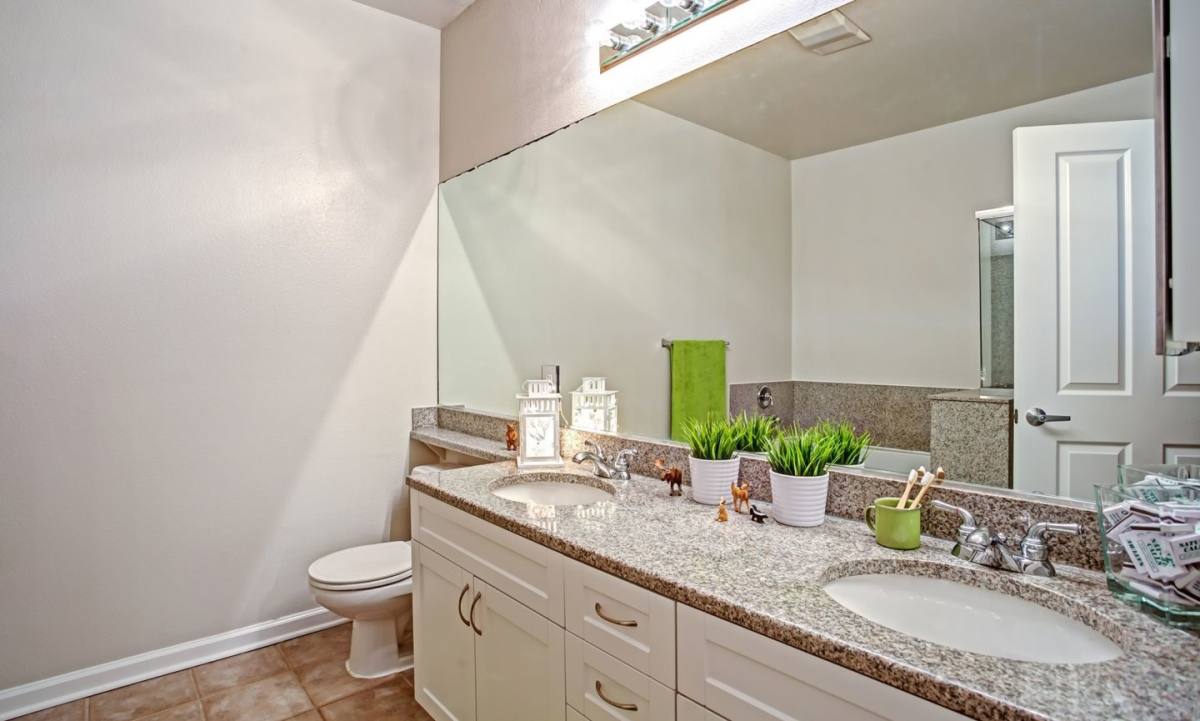 Apartment for rent at Miramar, 1288 E Hillsdale Blvd, San Mateo, CA 94404