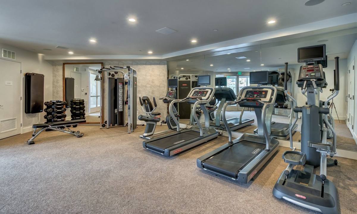 Apartment for rent at Miramar, 1288 E Hillsdale Blvd, San Mateo, CA 94404