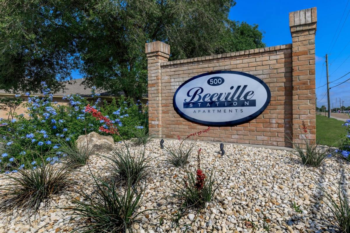 Apartment for rent at Beeville Station, 500 S Hillside Dr, Beeville, TX 78102