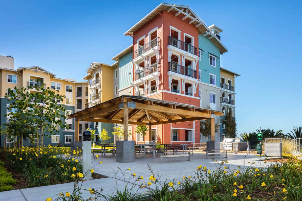 Apartment for rent at Blu Harbor By Windsor, 1 Blu Harbor Blvd, Redwood City, CA 94063