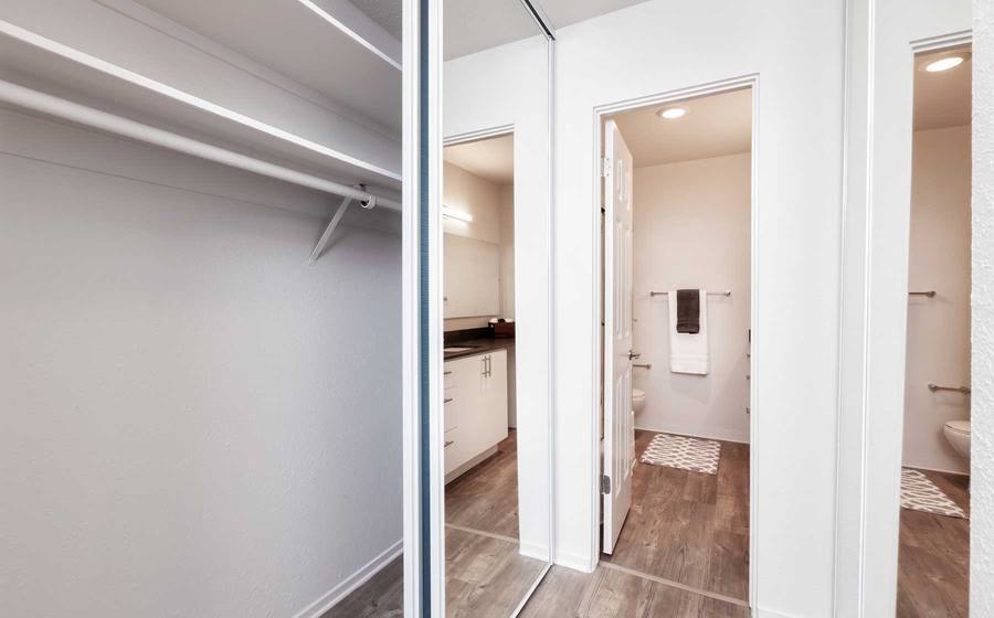 Apartment for rent at Eaves Mountain View at Middlefield, 555 W Middlefield Rd, Mountain View, CA 94043