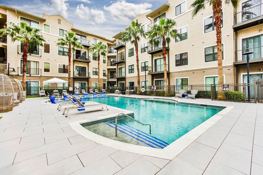 Apartment for rent at Broadstone Lofts at Hermann Park, 1 Hermann Park Court, Houston, TX 77021
