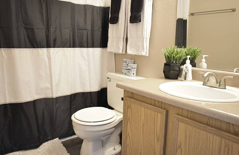 Apartment for rent at Rene Village, 606 SE Rene Ave, Gresham, OR 97080