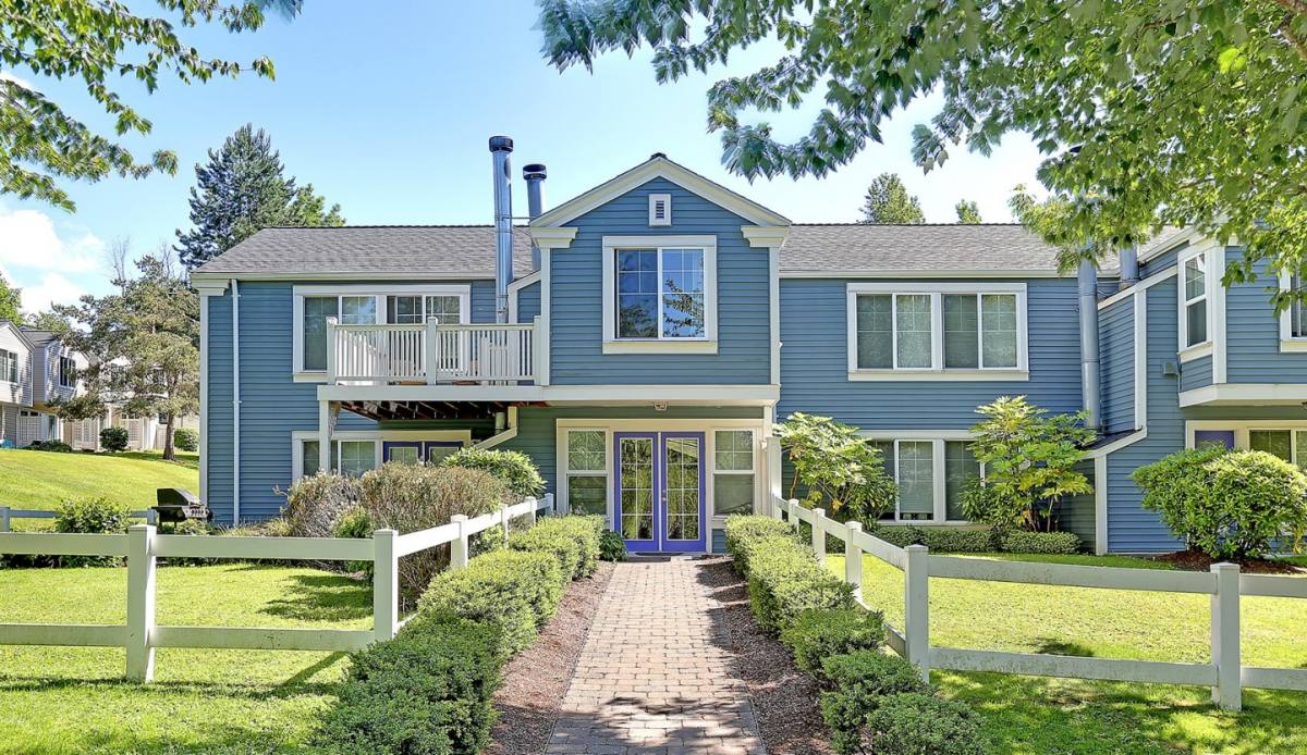 Townhouse for rent at Lighthouse, 7901 Delridge Way SW, Seattle, WA 98106