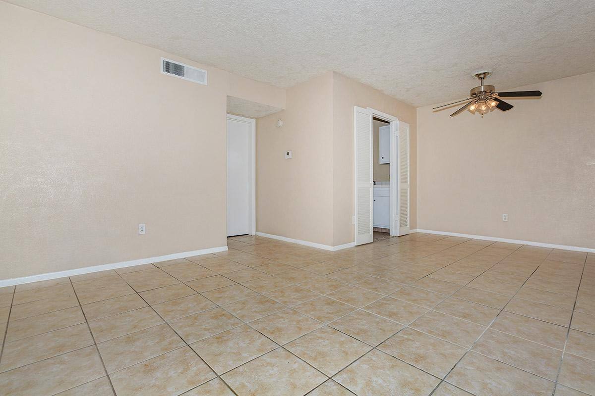 Apartment for rent at Jefferson House, 4190 Delaware St, Beaumont, TX 77706