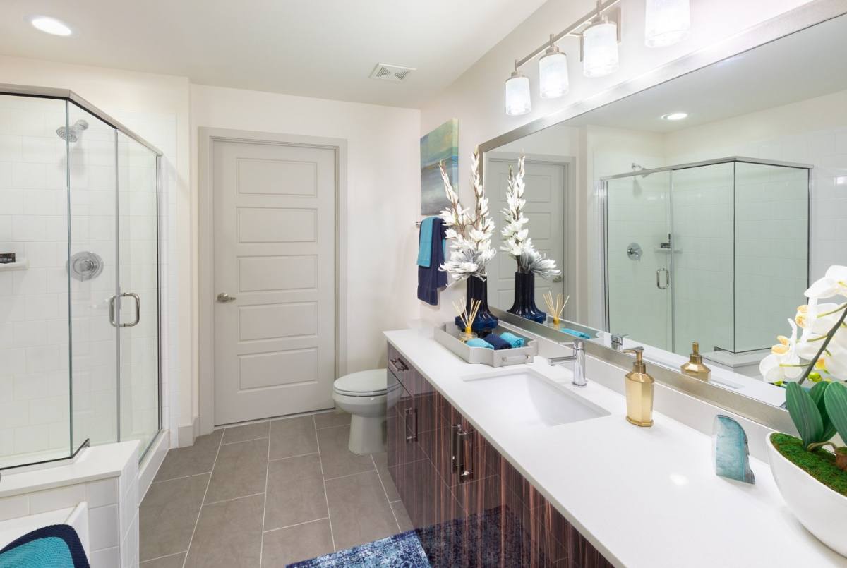 Townhouse for rent at Thayer & Spring, 915 Silver Spring Ave, Silver Spring, MD 20910