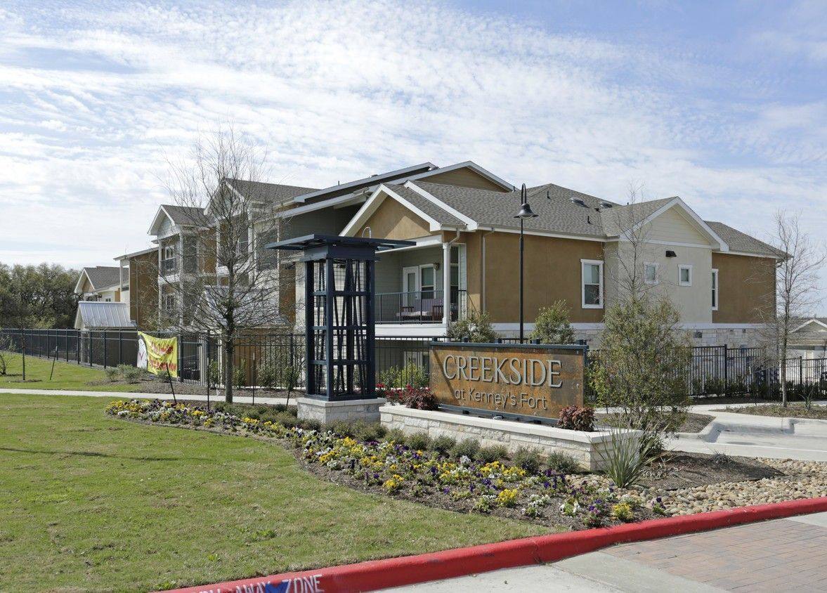 Apartment for rent at Creekside at Kenney's Fort, 1100 S Kenney Fort Blvd, Round Rock, TX 78665