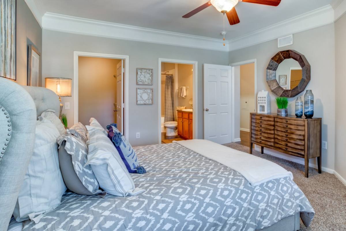 Apartment for rent at Villas of Kingwood, 300 Forest Center Dr, Kingwood, TX 77339