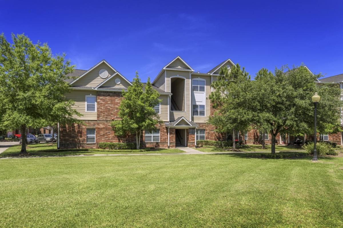 Apartment for rent at Carrington Place, 12700 Fm-1960, Houston, TX 77065