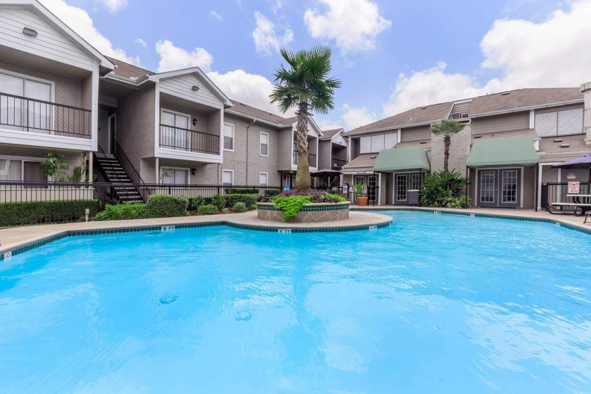 Apartment for rent at Granite Club, 8990 Richmond Ave, Houston, TX 77063
