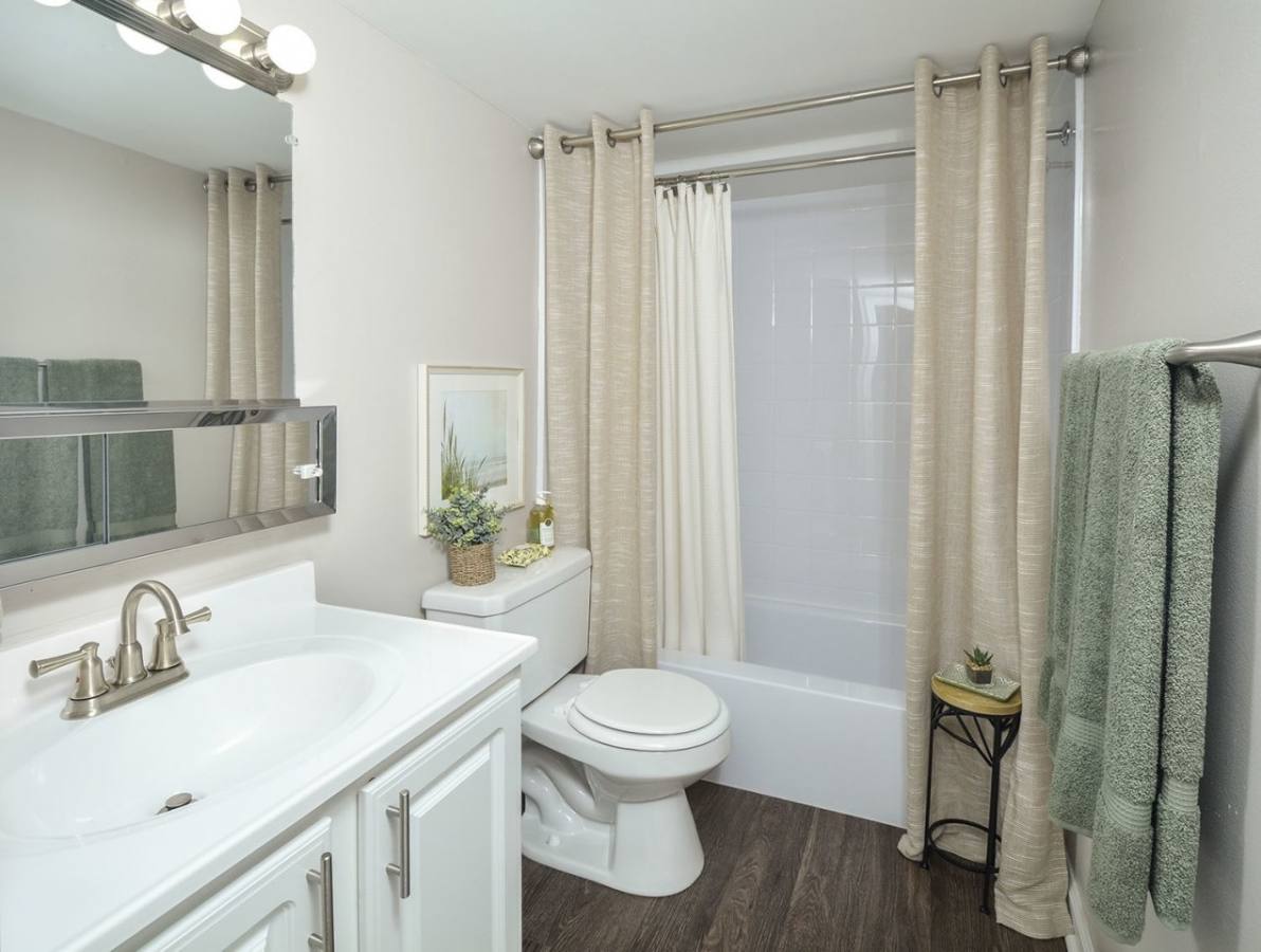 Apartment for rent at Westover Club, 18 Westover Club Dr, Norristown, PA 19403