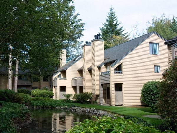Apartment for rent at The Lakes, 14710 NE 40th St, Bellevue, WA 98007