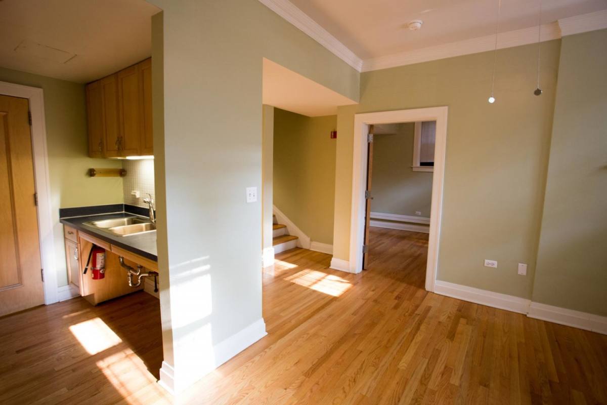 Apartment for rent at 5535 S Kimbark Ave, Chicago, IL 60637