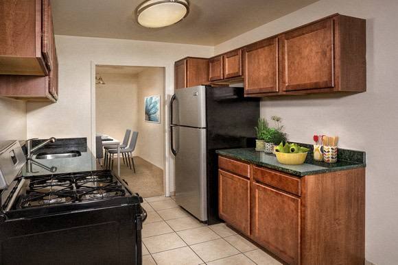 Apartment for rent at Cole Spring Plaza, 1001 Spring St, Silver Spring, MD 20910